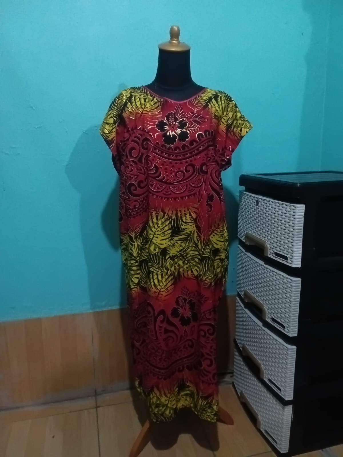 Daster Bunga Merah Sembur Kuning